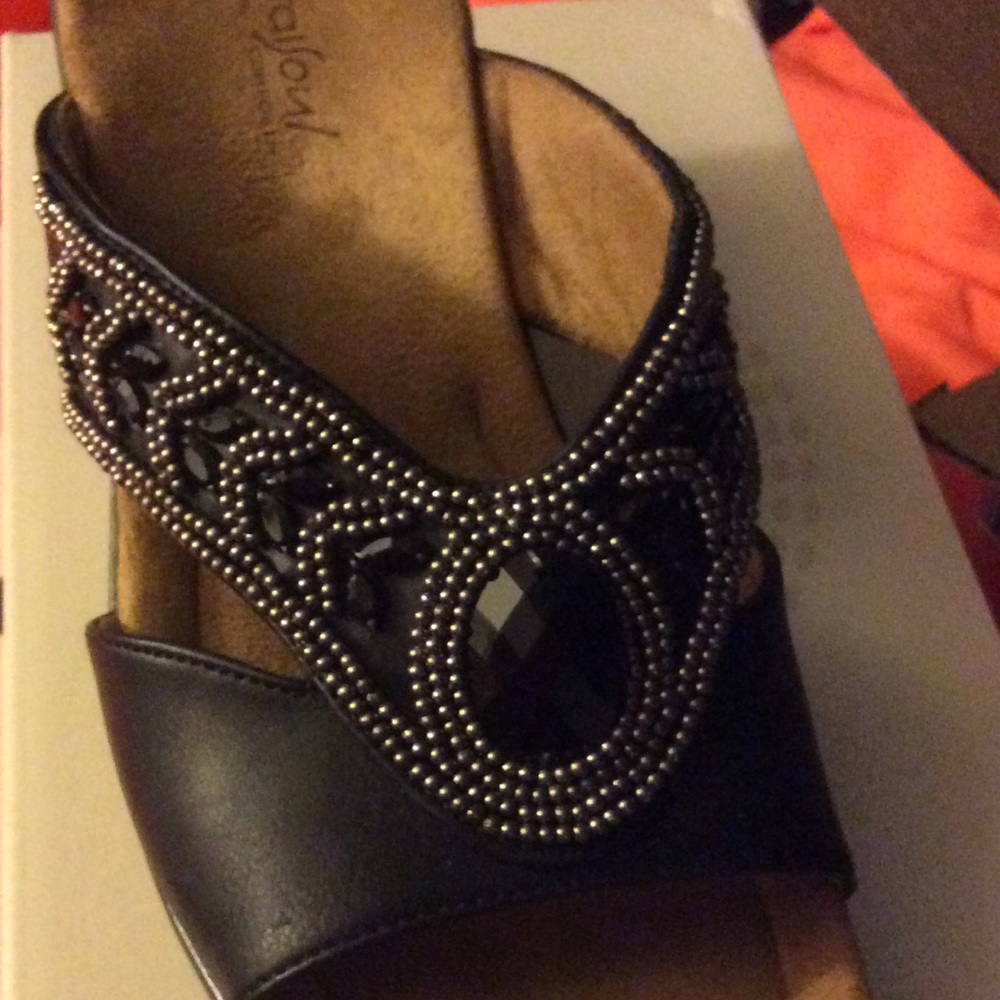 Natural soul leather black embellished wedges